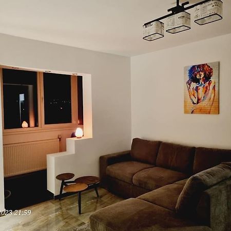 Le Nid D'Adam Leilighet Zărneşti Eksteriør bilde
